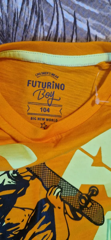 Футболка Futurino на 4 года(рост 104 см) 3 Футболка Futurino на 4 года(рост 104 см) 3