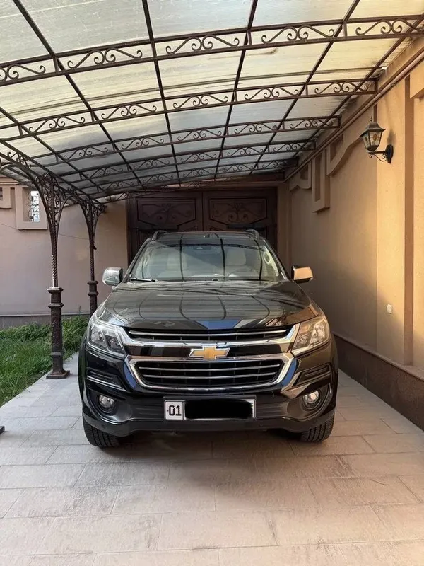 Traiblazer 2021 yil 1 Traiblazer 2021 yil 1