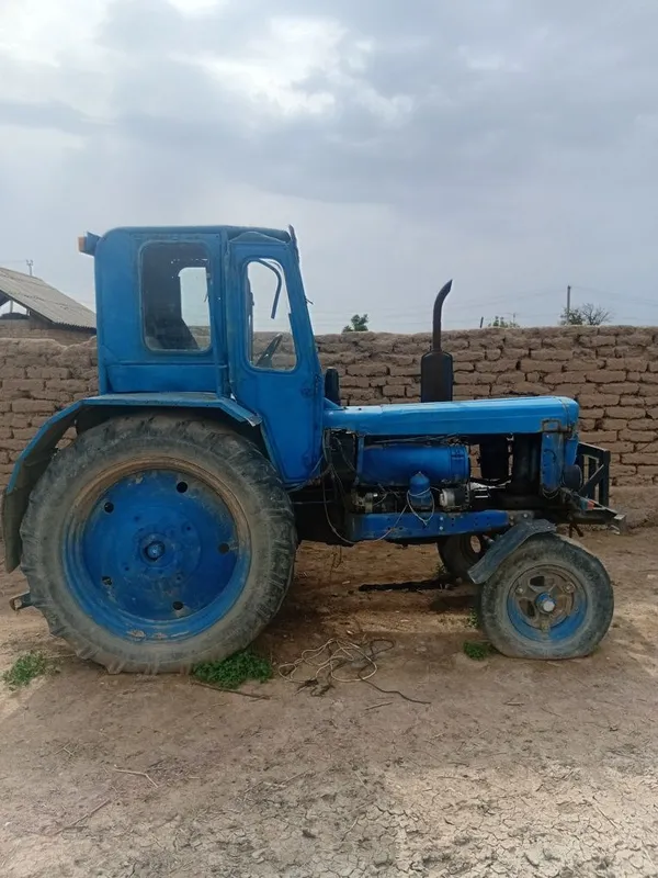T28 traktir sotiladi 3 T28 traktir sotiladi 3
