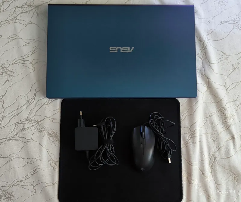 Ноутбук ASUS Core i3 11th / 4GB / SSD 256GB 2 Ноутбук ASUS Core i3 11th / 4GB / SSD 256GB 2