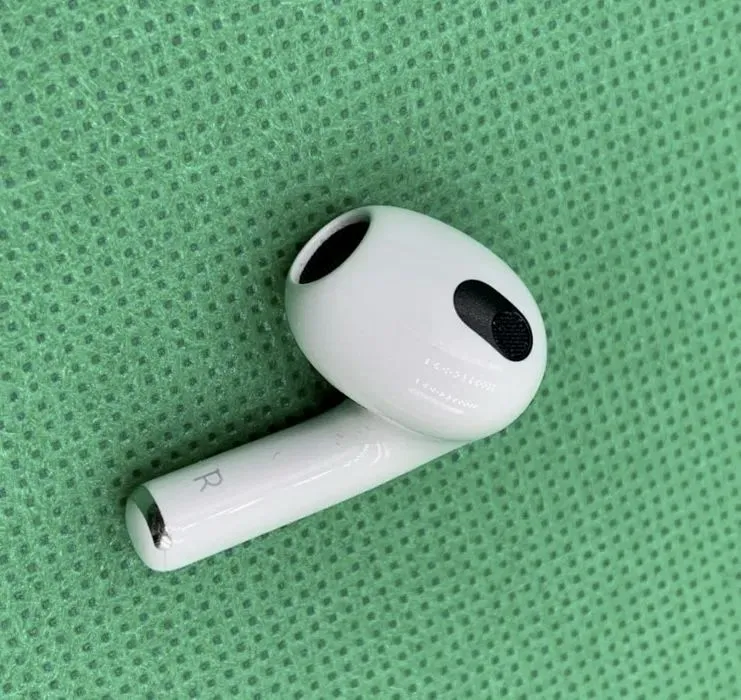 Airpods 1/2.1/2.2/Pro/Pro 2/3 кейс,case,футляр,чехол,box,Наушники L/R — фото 5