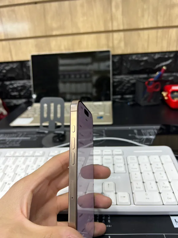 iphone 16 pro 90%/128GB ideal 3