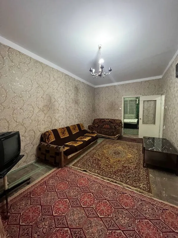Сдается квартира, Чиланзар 20 квартал, 2/1/4 1 Сдается квартира, Чиланзар 20 квартал, 2/1/4 1