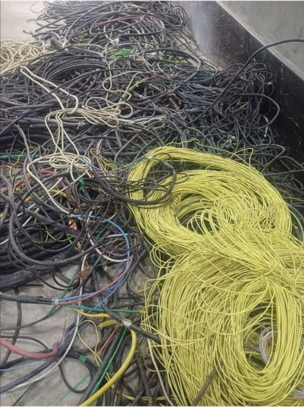Kabel Olamiz Harxil Mis Alimen Kabil odxod olamiz 1 Kabel Olamiz Harxil Mis Alimen Kabil odxod olamiz 1