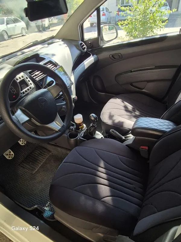 Chevrolet spark белый 3 Chevrolet spark белый 3