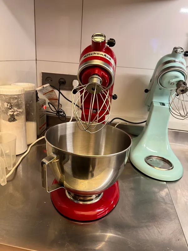 Миксер KitchenAid 1 Миксер KitchenAid 1