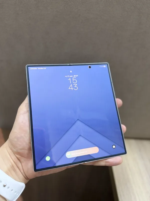 Срочно продам Samsung Galaxy Fold 7 — фото 4