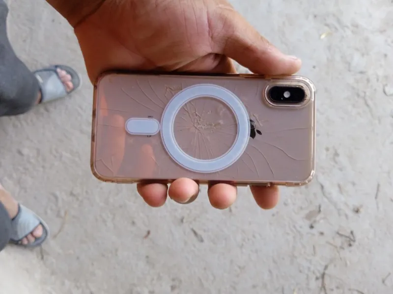 Iphone xs 4