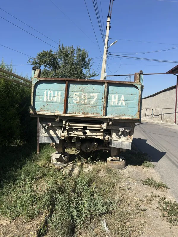 Продаются запчасти на ЗИЛ 5 Продаются запчасти на ЗИЛ 5