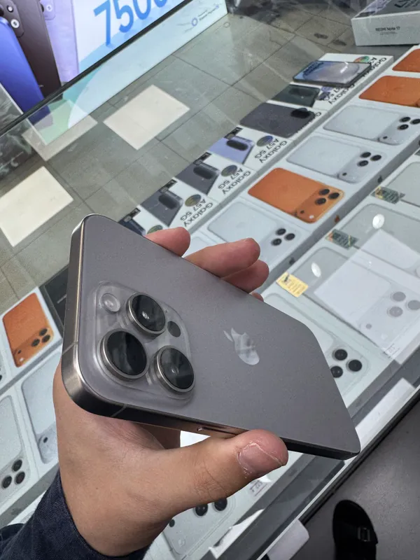 iPhone 15 Pro Max 4 iPhone 15 Pro Max 4