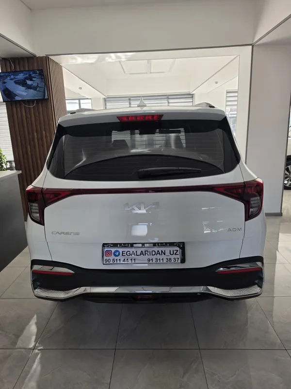 Kia carens 2024 full — фото 2