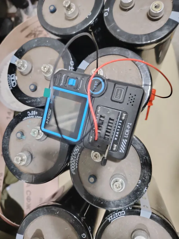 CD272X конденцатор электролитический 350v12000uF +85oC 3 CD272X 350 — фото 2