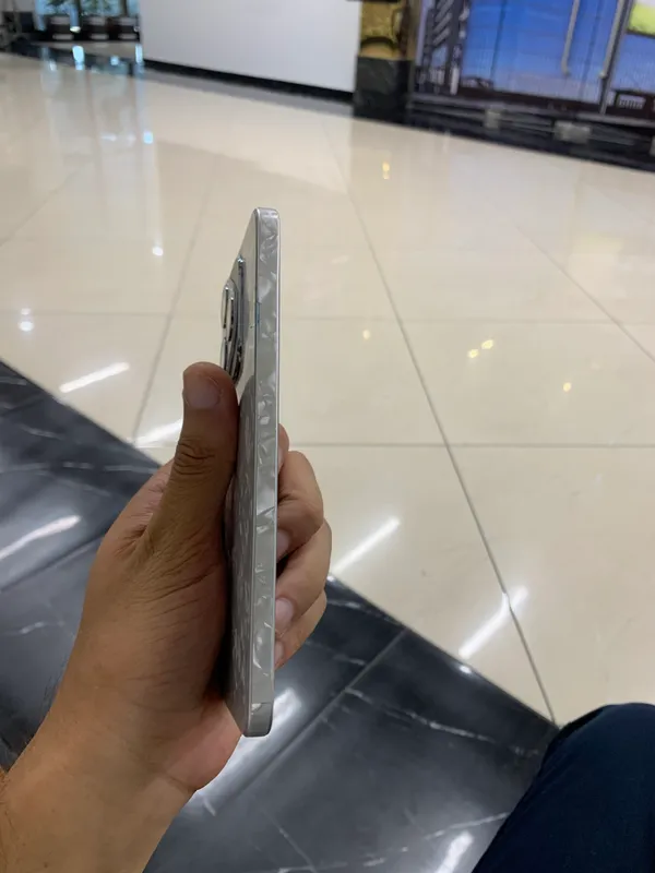 Honor 400LITE8/256xolati ideal boron pilonkasi bor