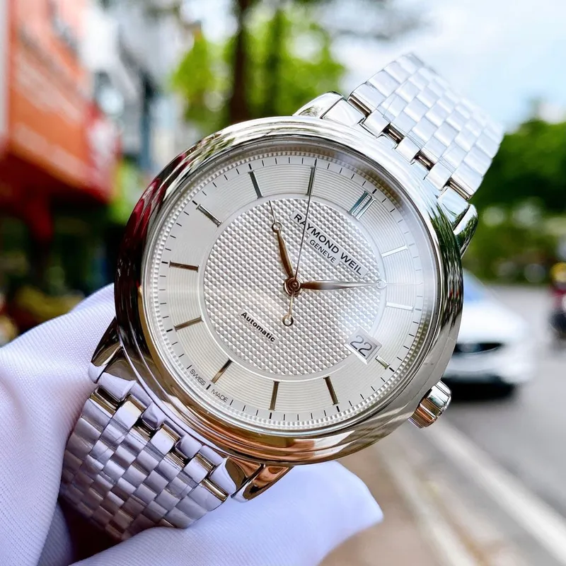 Швейцарские часы Raymond Weil — фото 1