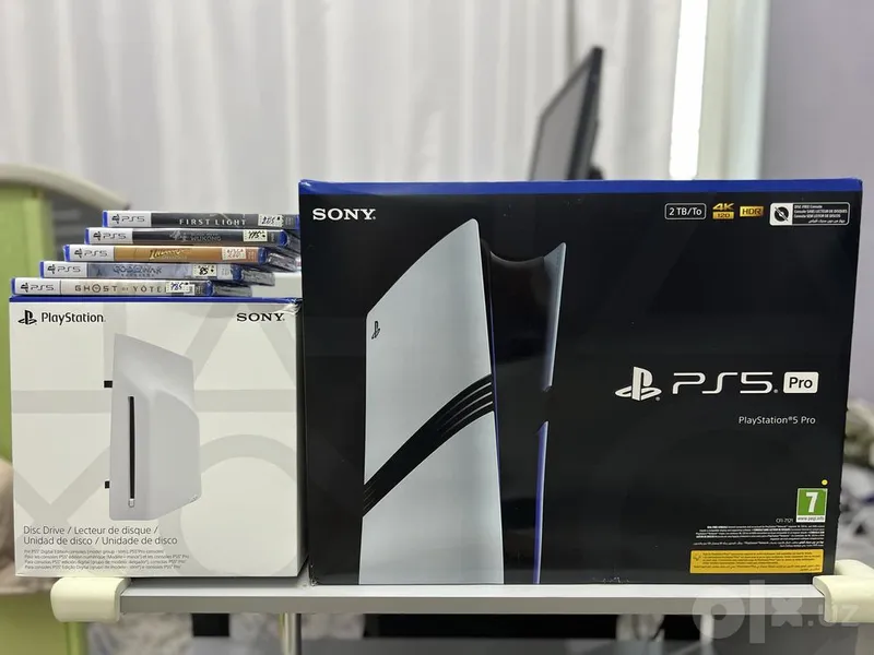 Playstation 5 Pro 2TB / Disc Drive Ps5 / Disc ps5 games 5x 1 Playstation 5 Pro 2TB / Disc Drive Ps5 / Disc ps5 games 5x 1