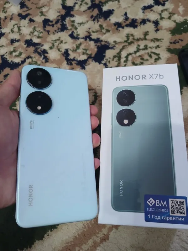 Telefon xonor x7b