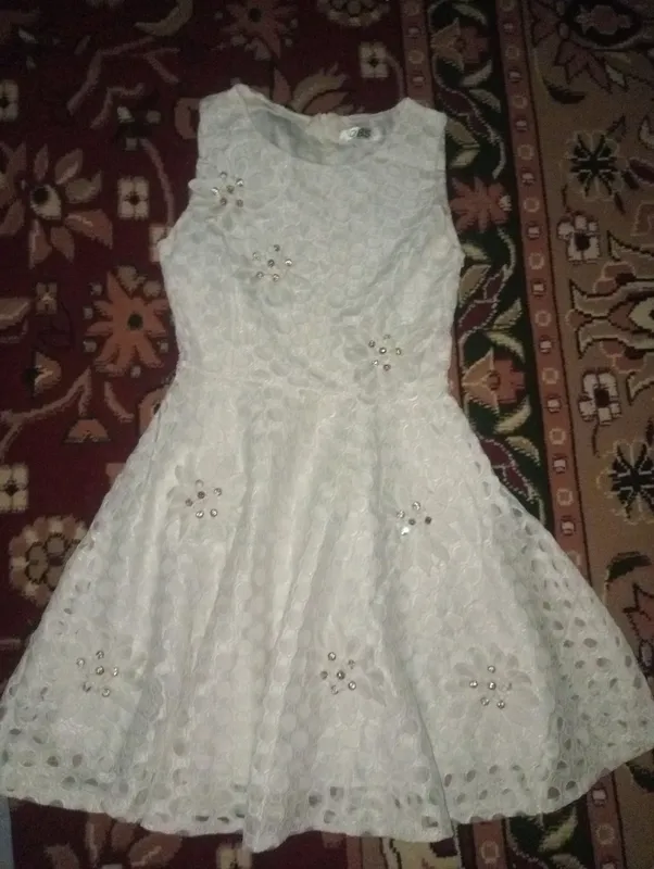qizchalarimiz uchun oq kuylak 10 12 yoshgacha — фото 1