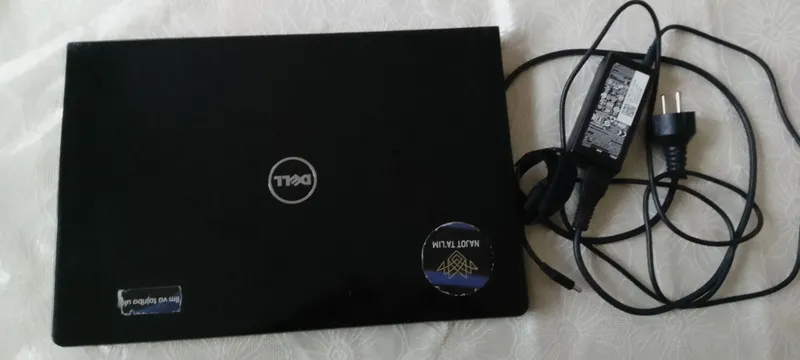 Dell .Coray 5 .Windovus 10 Pro Max . 1 Dell .Coray 5 .Windovus 10 Pro Max . 1