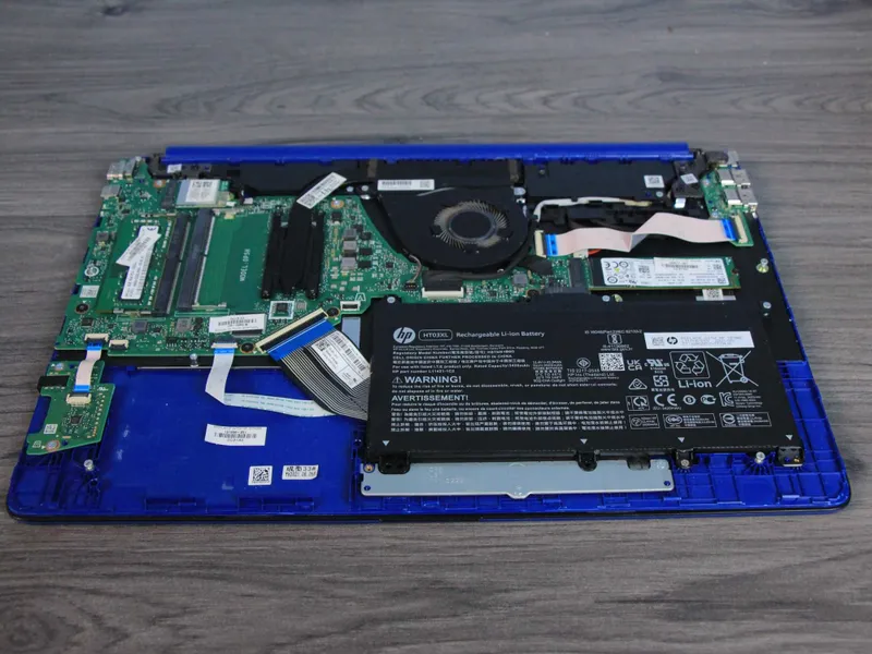HP noutbuk remont yoki zapchast uchun hozirgi holatda kop ishlamaydi — фото 2