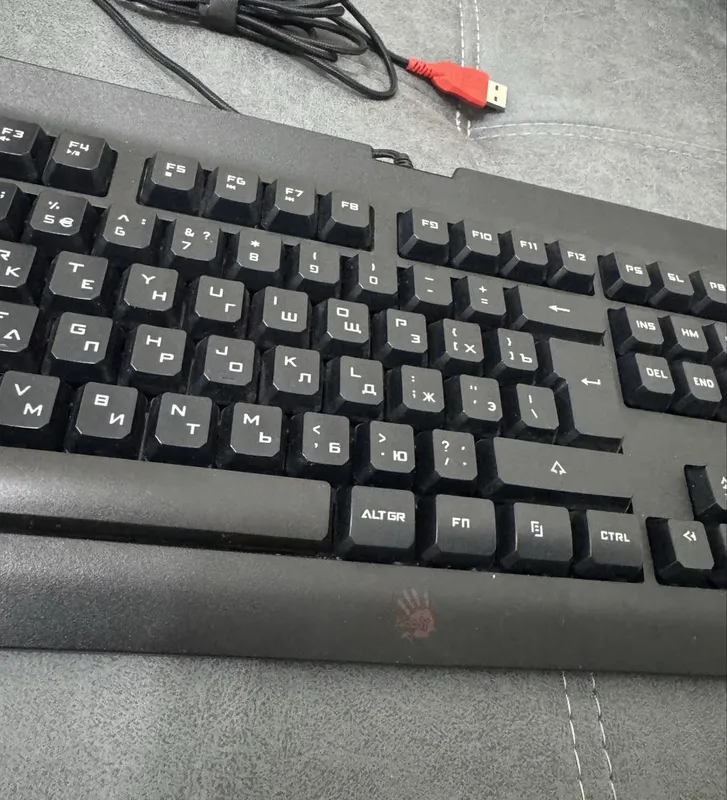 Bloody BI20N игровая клавиатура + игровая мышка 4 Bloody BI20N игровая клавиатура + игровая мышка 4