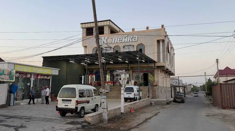 TAYYOR 3 QAVATLI BINO IJAraga beriladi #a611