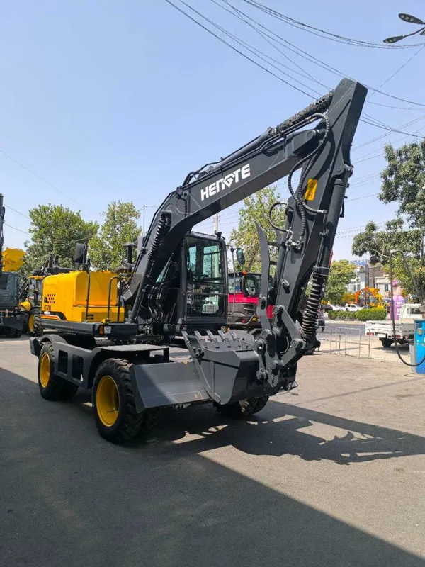 Экскаватор HENGTE модель HT130W - Двигатель Cummins — фото 2
