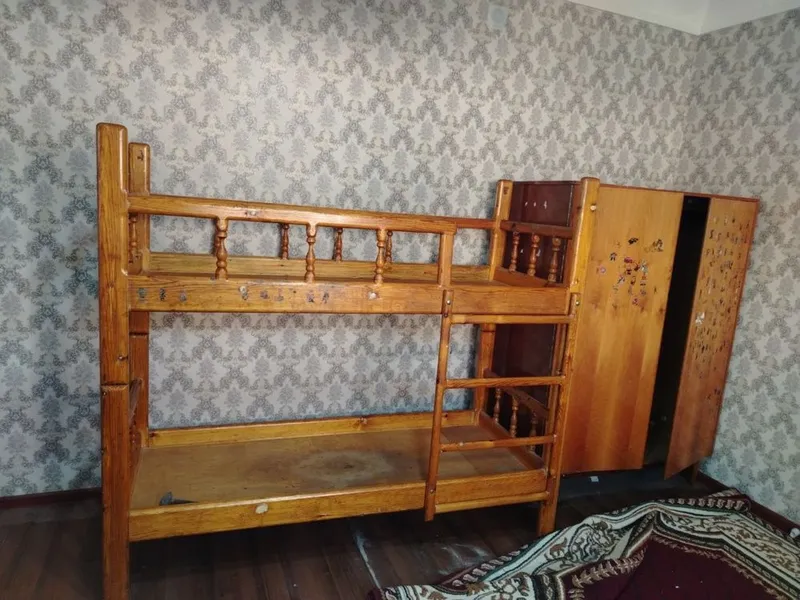 Bolalar uchun manej kravat shkaf 4 Bolalar uchun manej kravat shkaf 4