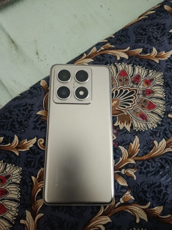 Xiomi 14 T pro 1 tb sotiladi 530$