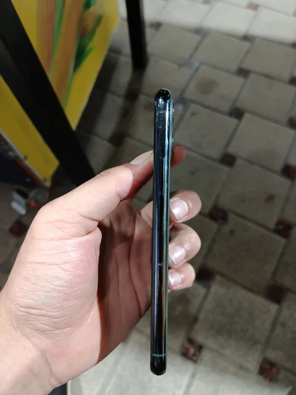 iphone 11 pro 3