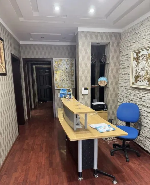 160 m² maydondagi 4 xonali kvartira ijarasi · ID 183 6 160 m² maydondagi 4 xonali kvartira ijarasi · ID 183 6