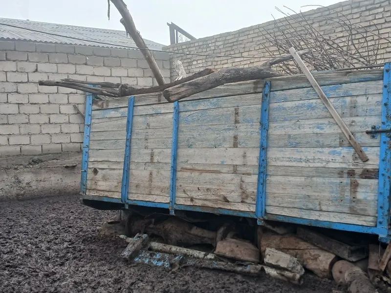 Gaz 53 kuzif (bort) sotiladi 1 Gaz 53 kuzif (bort) sotiladi 1
