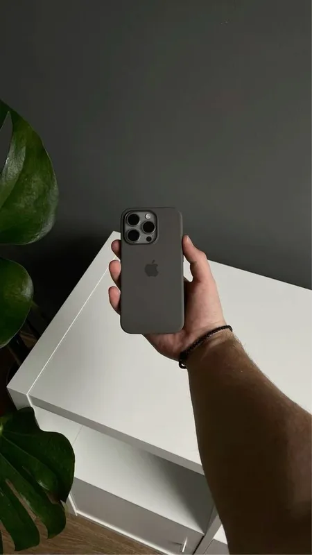 Iphone 15 pro sotiladi