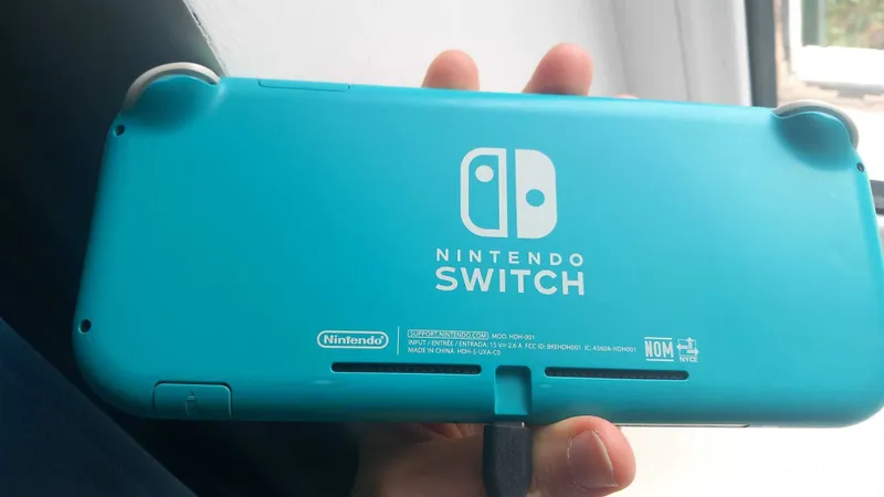 Nintendo Switch Lite + g‘ilof + 8 ta o‘yin (To‘plam holida sotiladi) 2 Nintendo Switch Lite + g‘ilof + 8 ta o‘yin (To‘plam holida sotiladi) 2
