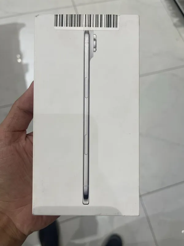 Iphone 17 Air новый запечатанный Iphone 17 Air новый запечатанный