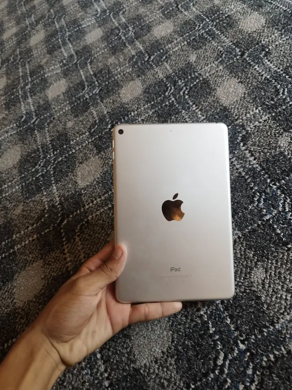 iPad 5mini wifi phone 2 iPad 5mini wifi phone 2