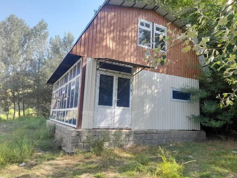 Dacha sotiladi Qaynar turizm mahallasida 1 Dacha sotiladi Qaynar turizm mahallasida 1