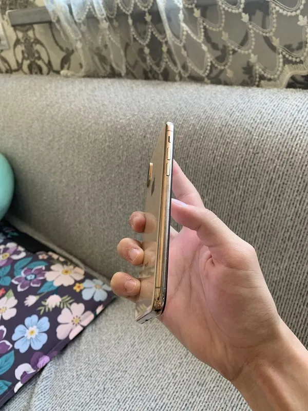 Iphone xs holati yaxshi 3 Iphone xs holati yaxshi 3