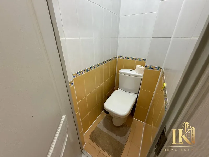 3 xonali kvartira sotiladi (77 seriya), 3/4, 78 m² — Mirzo-Ulug‘bek tumani 9 3 xonali kvartira sotiladi (77 seriya), 3/4, 78 m² — Mirzo-Ulug‘bek tumani 9