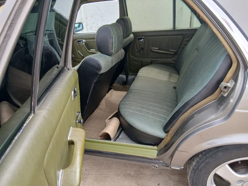 мерседес бенес W123 2