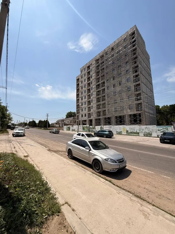 Продаётся участок с домом 4 сотки Лакация отличная! — фото 4
