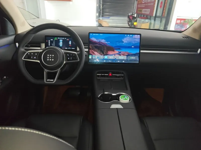Dongfeng Landian E5 Plus 7 oʻrindiqli 4