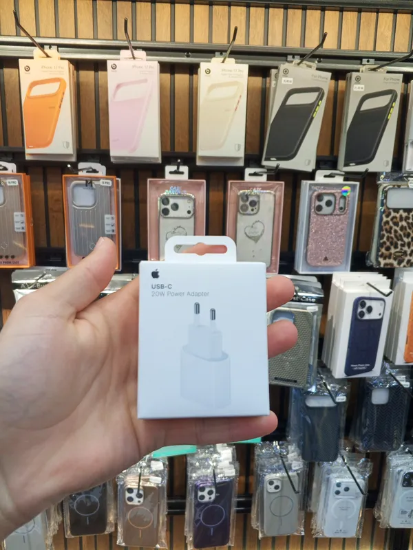 Оригинал Apple 20W USB-C Power Adapter (A2347) 3 Оригинал Apple 20W USB-C Power Adapter (A2347) 3