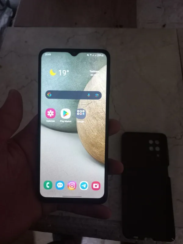 Samsung Galaxy A12 3