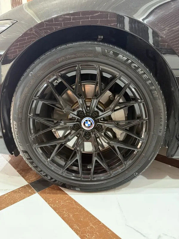 BMW i3 - 35L sotiladi — фото 7