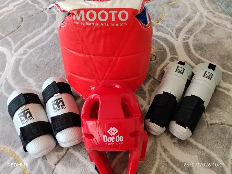 Taekvondo sport anjomlari(yoki kiyimi) 2 Taekvondo sport anjomlari(yoki kiyimi) 2