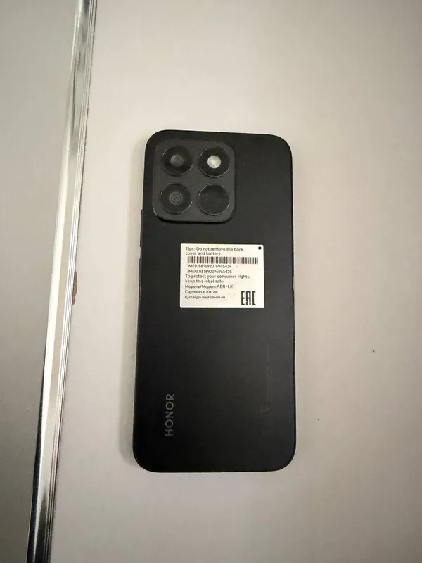 HONOR ×8c sotiladi