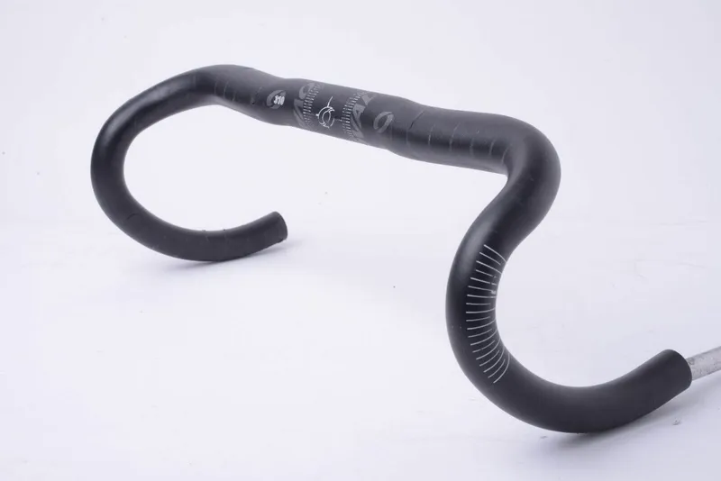 Шоссейный руль Oval Concepts 310 Ergo Drop