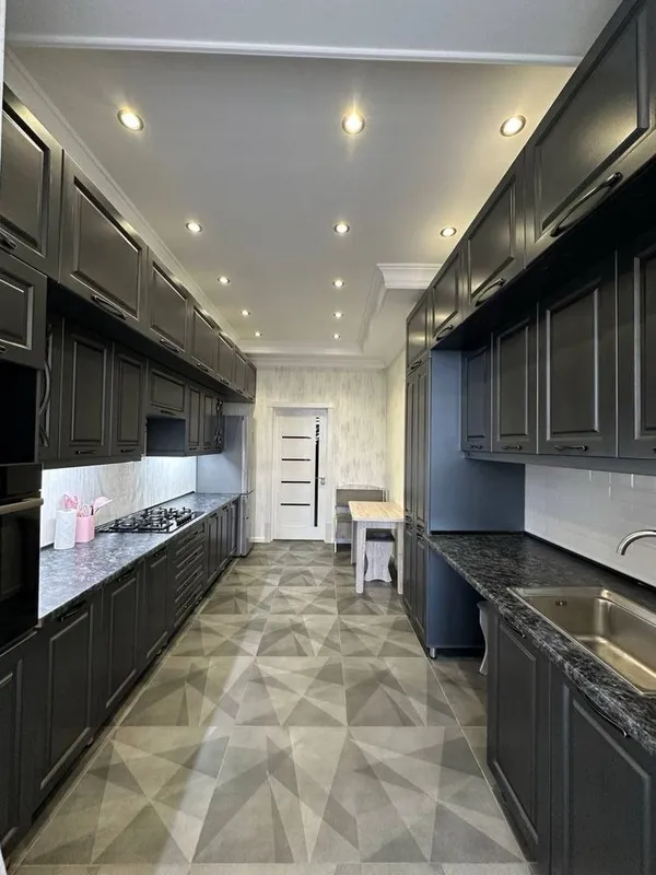 3 xonali kvartira, 110 m2, Yakkasaroy 3 3 xonali kvartira, 110 m2, Yakkasaroy 3