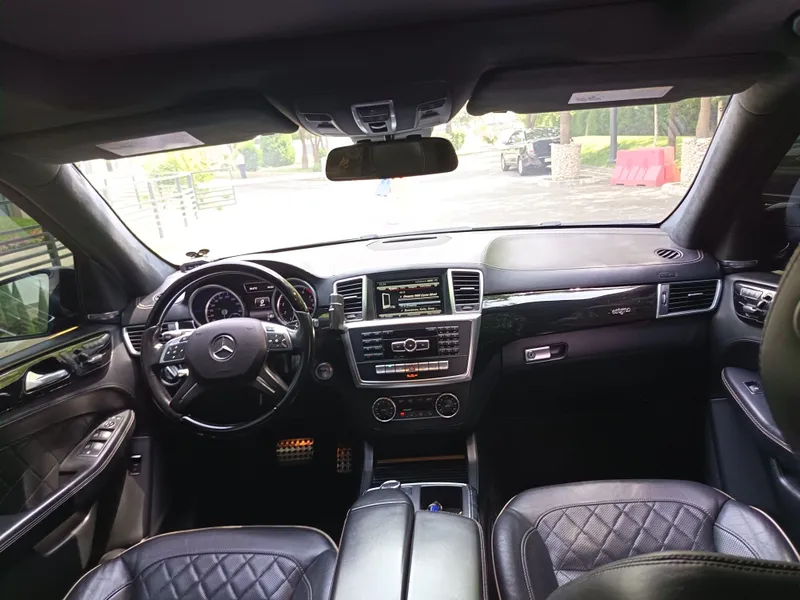 Mercedes Ml 400 в идеальном состоянии — фото 3