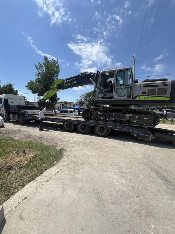 Zoomlion Avtokran 30t skladda tayyor. Ekskavator, Buldozer Betonnasos 7